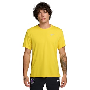 Main image showing a product in the gallery