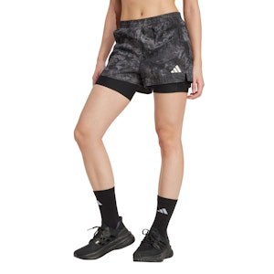 adidas Own The Run Spray Dye 2-in-1 Shorts Dames adidas Own The Run Spray Dye 2-in-1 Shorts Dames