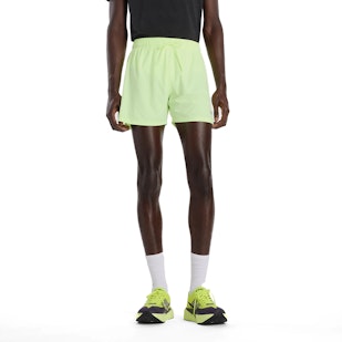 Main image showing a product in the gallery