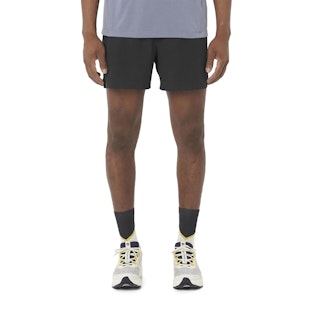 Main image showing a product in the gallery