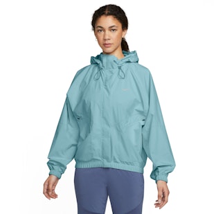 Main image showing a product in the gallery