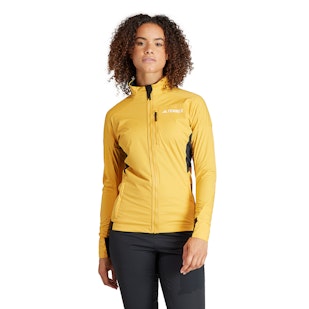 Main image showing a product in the gallery