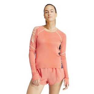 Main image showing a product in the gallery