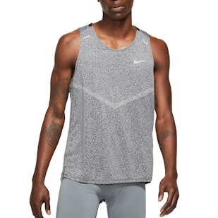 Main image showing a product in the gallery