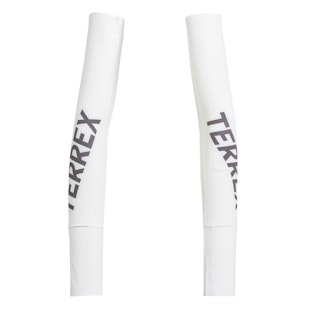 Main image showing a product in the gallery