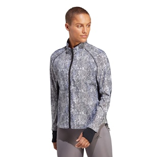 Main image showing a product in the gallery