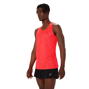 Main image showing a product in the gallery