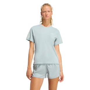 Main image showing a product in the gallery