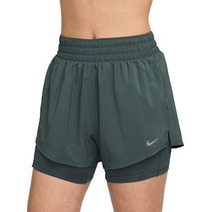 Main image showing a product in the gallery