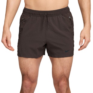 Main image showing a product in the gallery