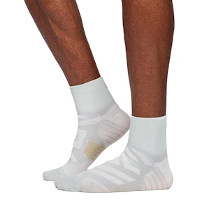 Main image showing a product in the gallery