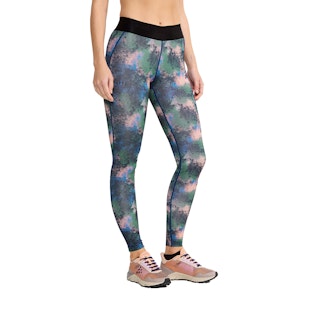 Main image showing a product in the gallery