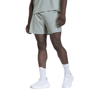 Main image showing a product in the gallery