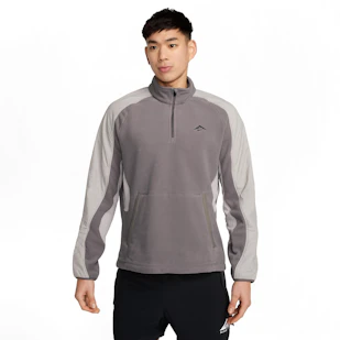 Main image showing a product in the gallery