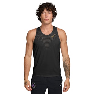 Main image showing a product in the gallery