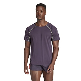 Main image showing a product in the gallery