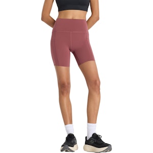 New Balance Sleek Pocket High Rise 6 Inch Shorts Dames New Balance Sleek Pocket High Rise 6 Inch Shorts Dames