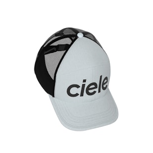 Main image showing a product in the gallery