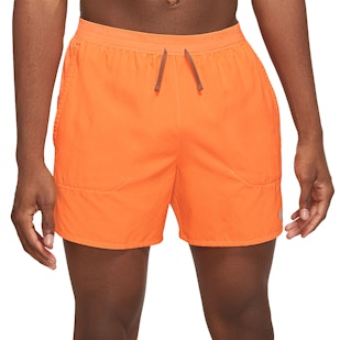 Main image showing a product in the gallery