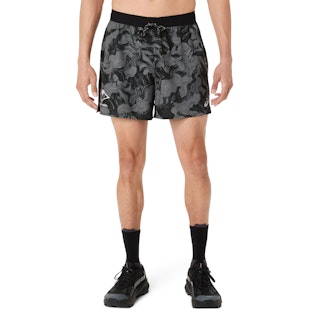 Main image showing a product in the gallery