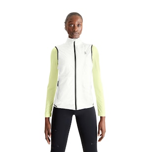 Main image showing a product in the gallery