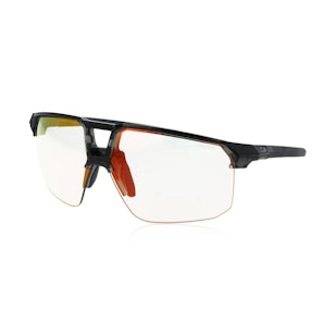 Main image showing a product in the gallery