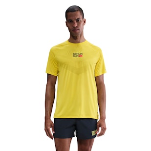 Main image showing a product in the gallery