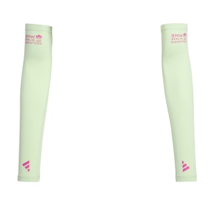 Main image showing a product in the gallery