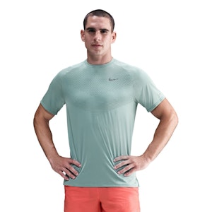Nike Stride Dri-FIT ADV T-shirt Heren Nike Stride Dri-FIT ADV T-shirt Heren