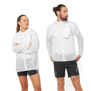 Main image showing a product in the gallery