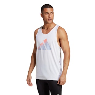 Main image showing a product in the gallery