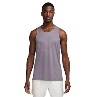 Main image showing a product in the gallery