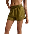 Nike Tempo Dri-FIT Mid-Rise 3 Inch Shorts Dames Groen