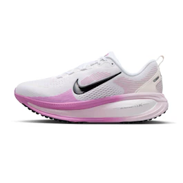 Nike Vomero 18 Wide bij All4running