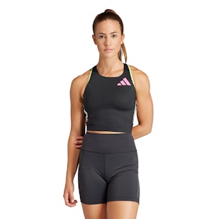 Main image showing a product in the gallery