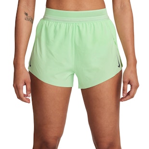 Main image showing a product in the gallery