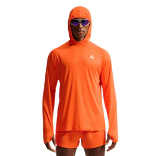 Main image showing a product in the gallery