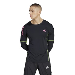 Main image showing a product in the gallery