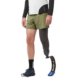 Main image showing a product in the gallery