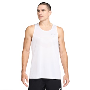 Main image showing a product in the gallery