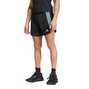 Main image showing a product in the gallery