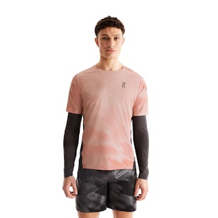 Main image showing a product in the gallery