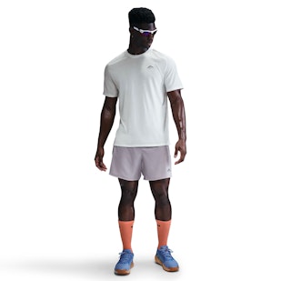 Main image showing a product in the gallery