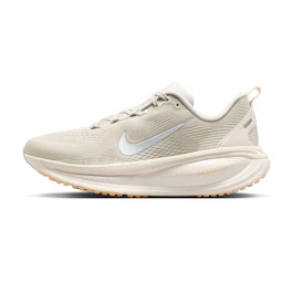 Nike Vomero 18 bij All4running