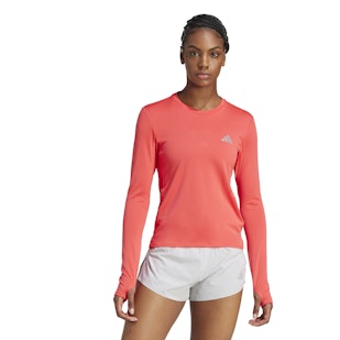 Main image showing a product in the gallery