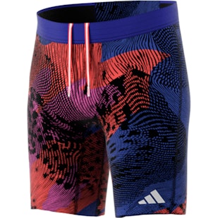 Main image showing a product in the gallery