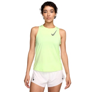 Main image showing a product in the gallery