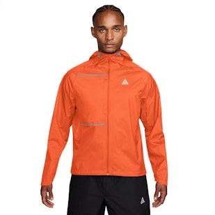 Main image showing a product in the gallery