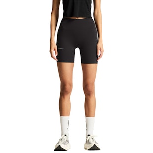 Main image showing a product in the gallery