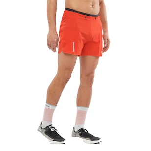 Main image showing a product in the gallery